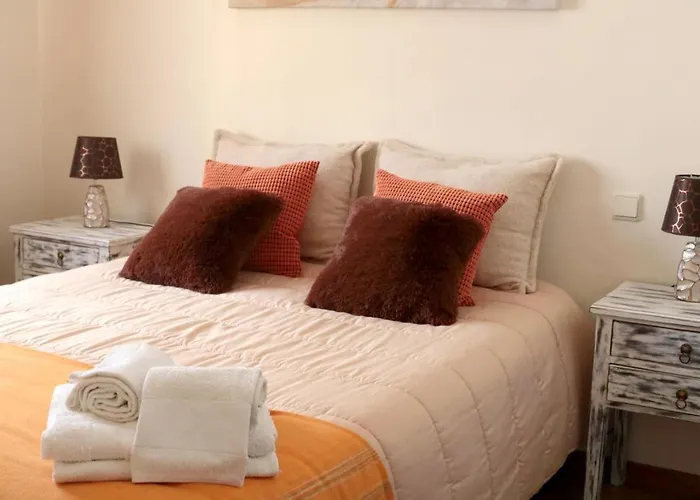 Spacious With Sea View In - 120 M², Fireplace Апартаменты Назаре