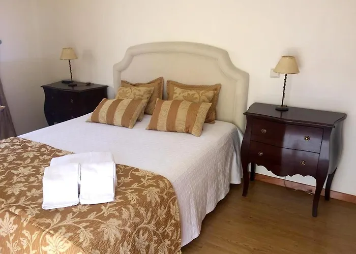 Spacious With Sea View In - 120 M², Fireplace Апартаменты Назаре