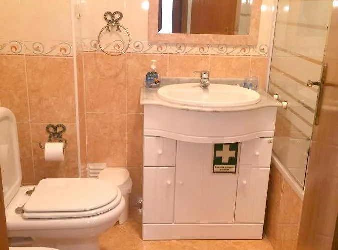 Spacious With Sea View In - 120 M², Fireplace * Назаре