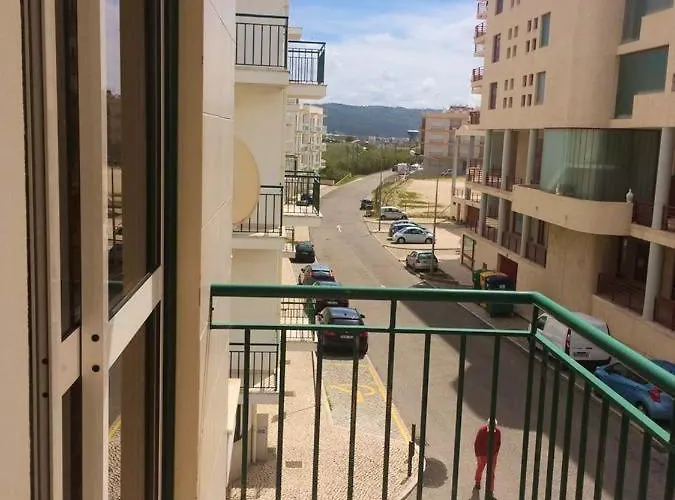 Spacious With Sea View In - 120 M², Fireplace