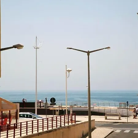 Spacious With Sea View In - 120 M², Fireplace アパート ナザレ