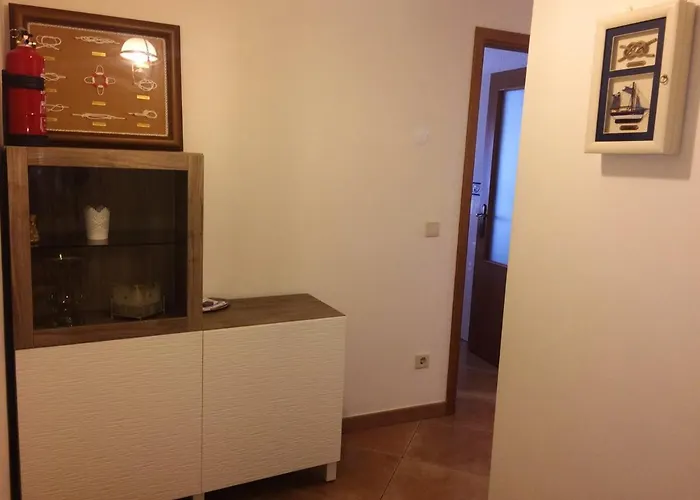 Spacious With Sea View In - 120 M², Fireplace